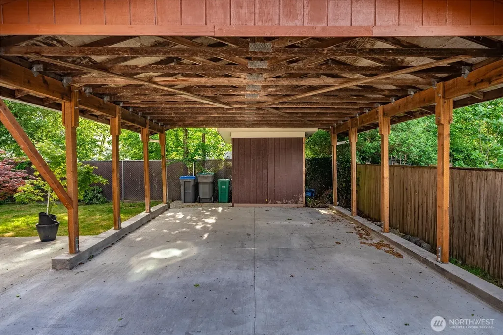 1555 High Avenue Bremerton WA 98337