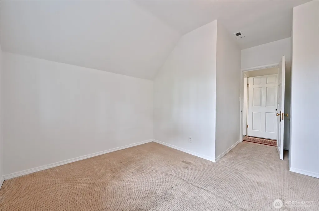 512 S 35th Street Tacoma WA 98418