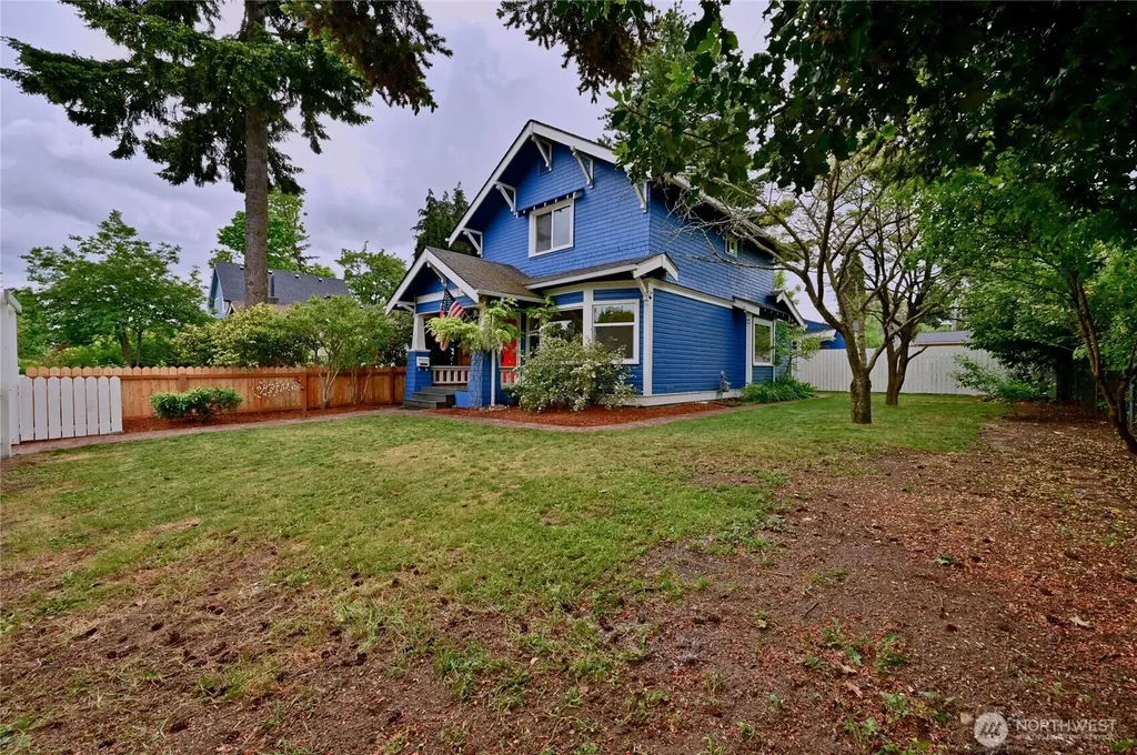 512 S 35th Street Tacoma WA 98418