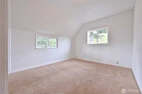 512 S 35th Street Tacoma WA 98418