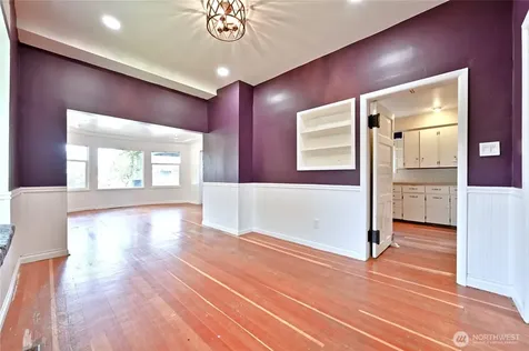 512 S 35th Street Tacoma WA 98418