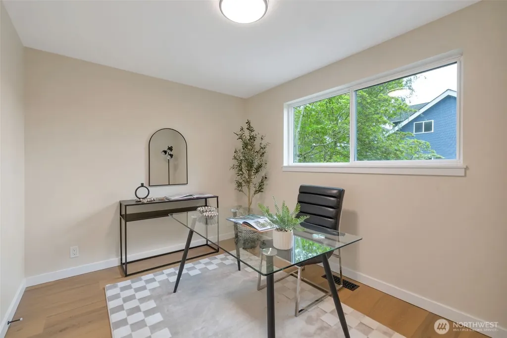 7727 27th Avenue NW Seattle WA 98117