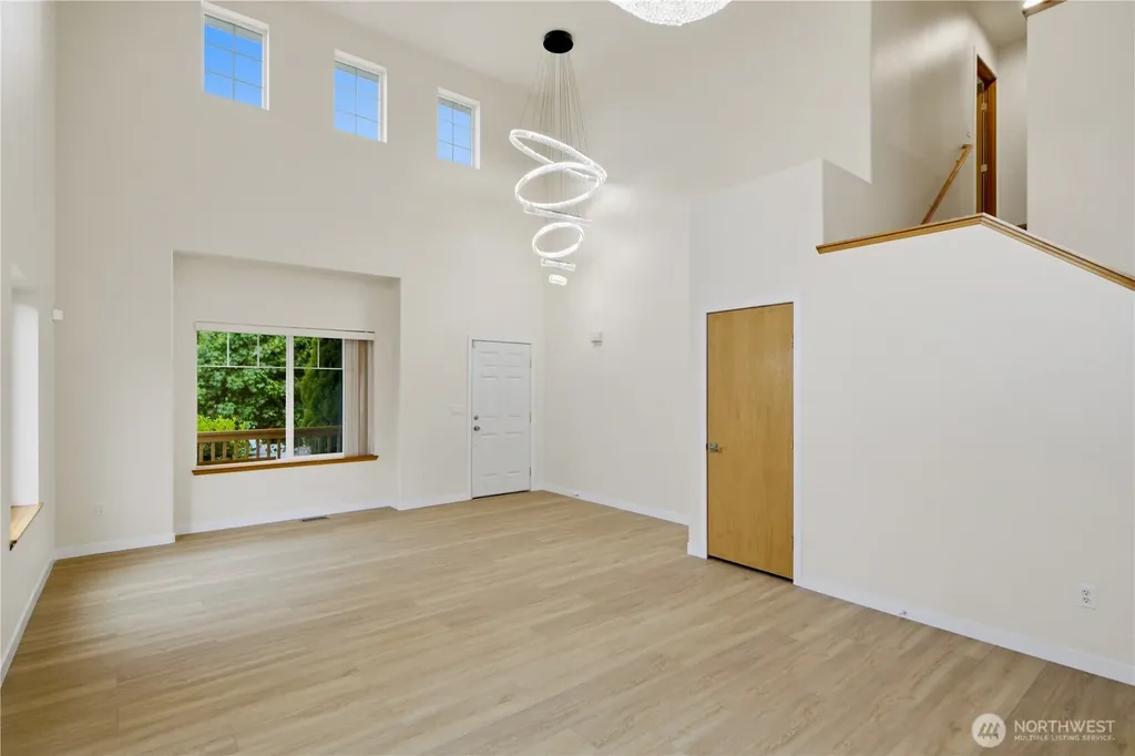 460 Ilwaco Avenue NE Renton WA 98059