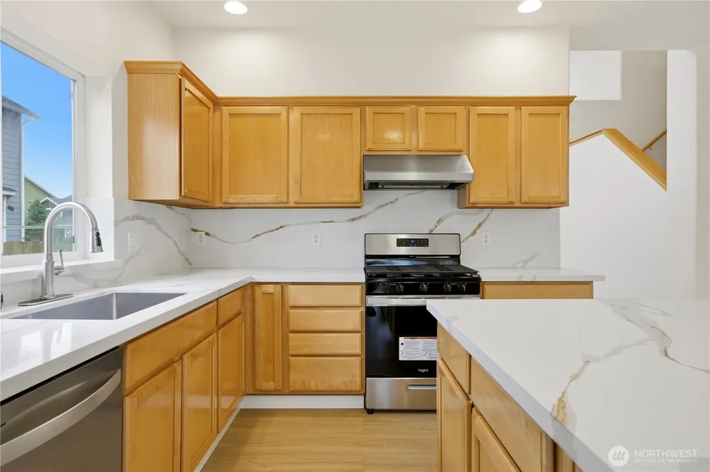460 Ilwaco Avenue NE Renton WA 98059