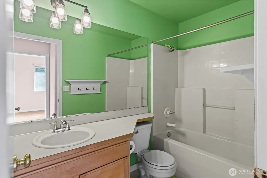 5503 Braywood Lane SE Olympia WA 98513