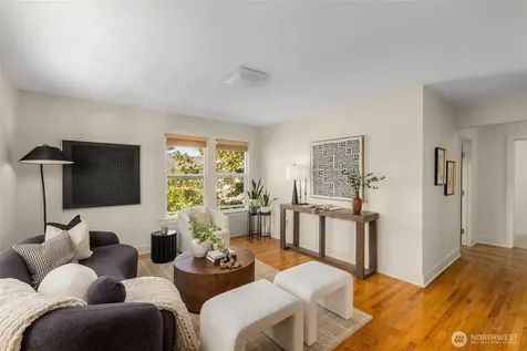 715 24th Avenue Seattle WA 98122