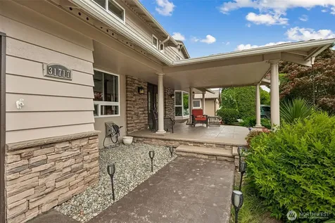 31717 37th Avenue SW Federal Way WA 98023