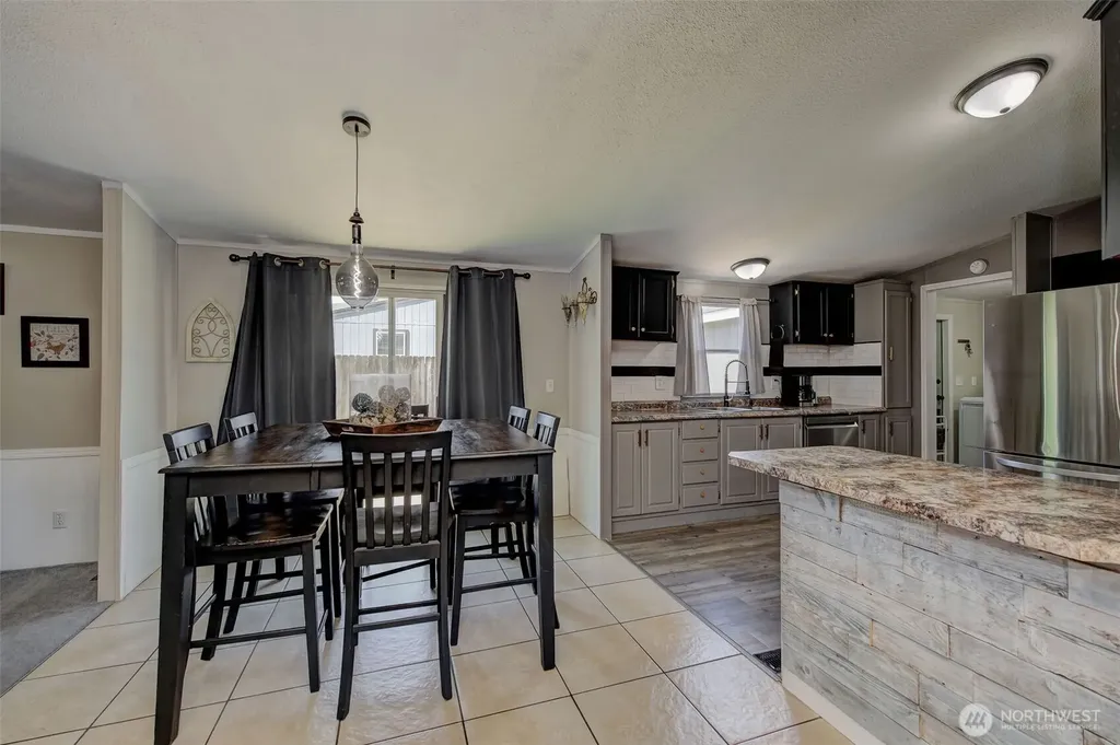 401 Ridgeview Loop Drive Wenatchee WA 98801