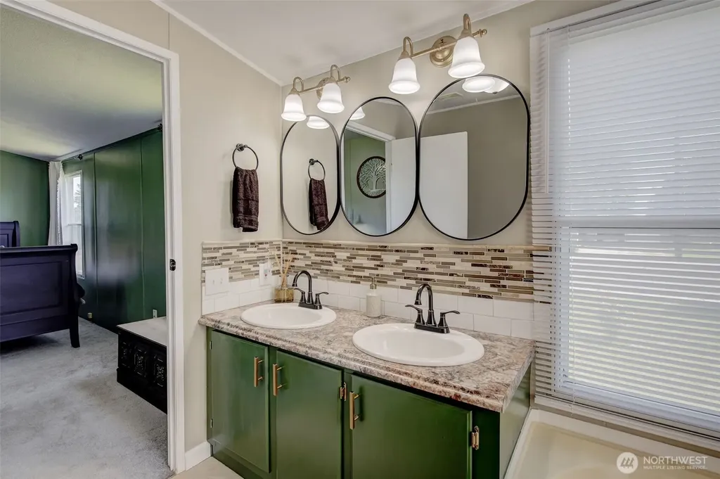 401 Ridgeview Loop Drive Wenatchee WA 98801