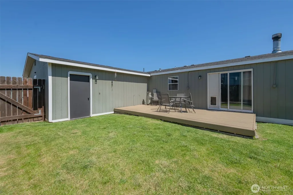 401 Ridgeview Loop Drive Wenatchee WA 98801