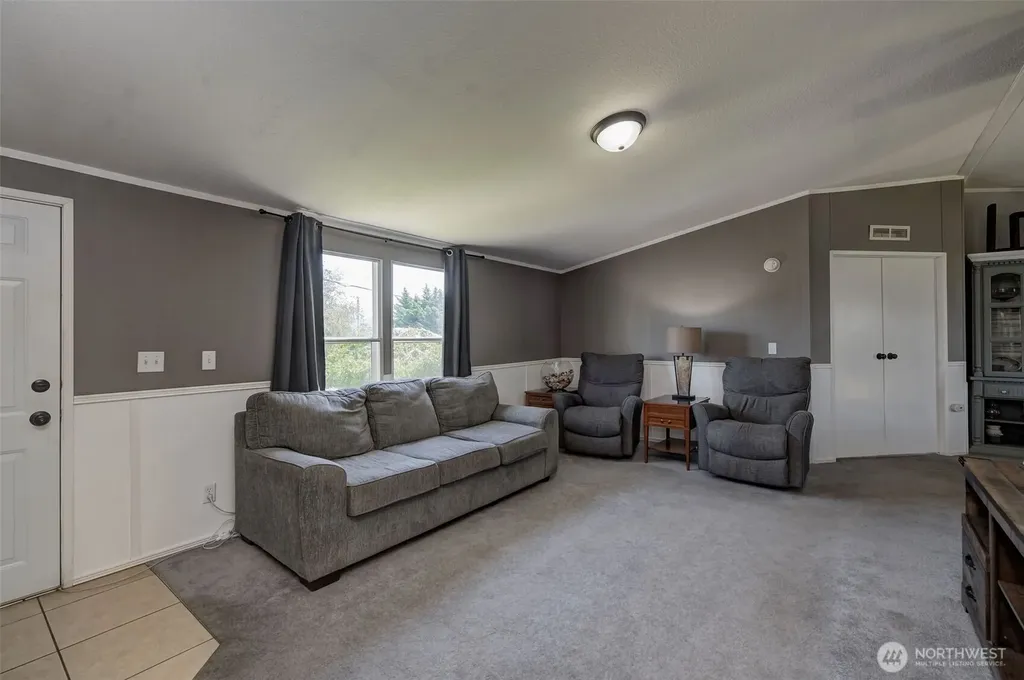 401 Ridgeview Loop Drive Wenatchee WA 98801