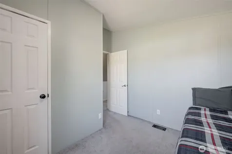 401 Ridgeview Loop Drive Wenatchee WA 98801