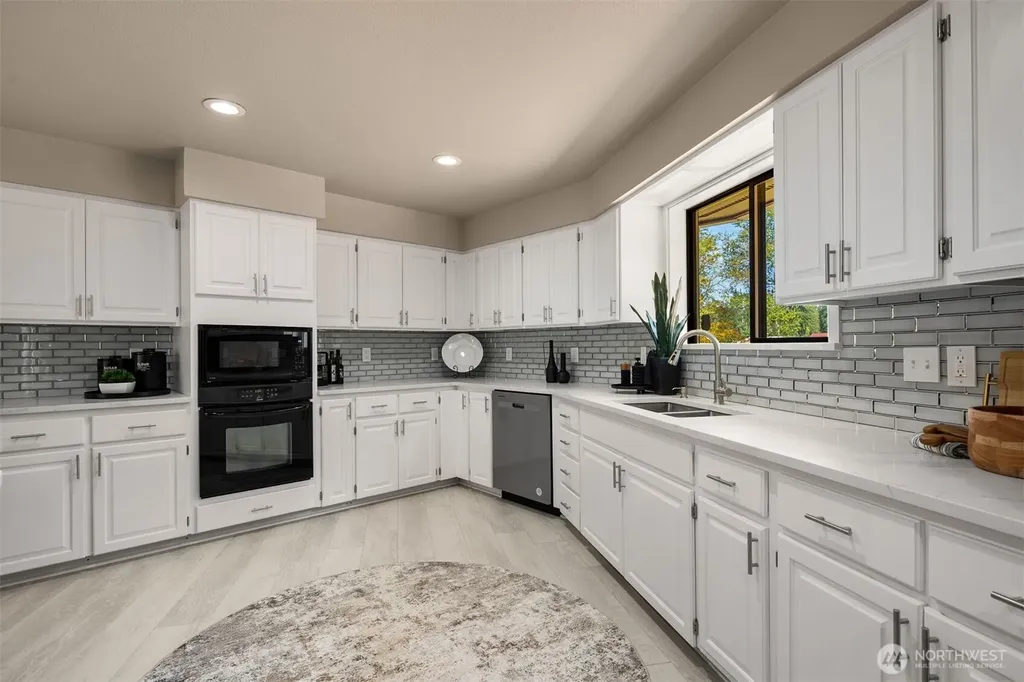 34210 206th Avenue SE Auburn WA 98092