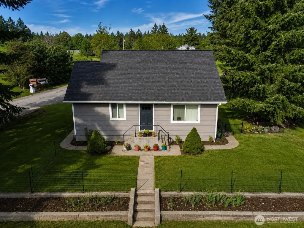 866 NW Karkainen Lane Poulsbo WA 98370