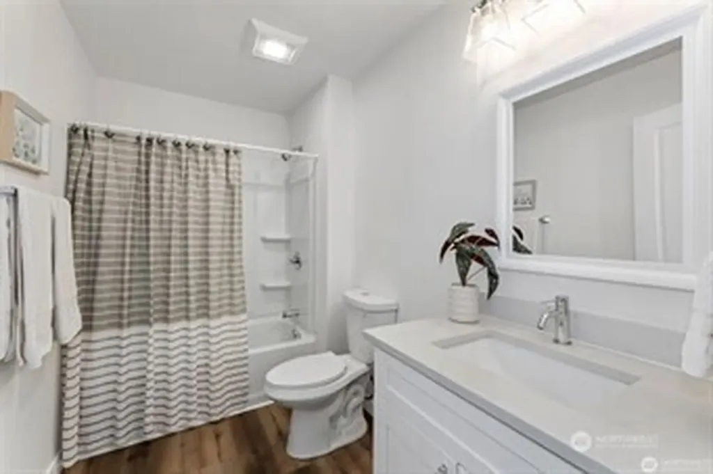 866 NW Karkainen Lane Poulsbo WA 98370