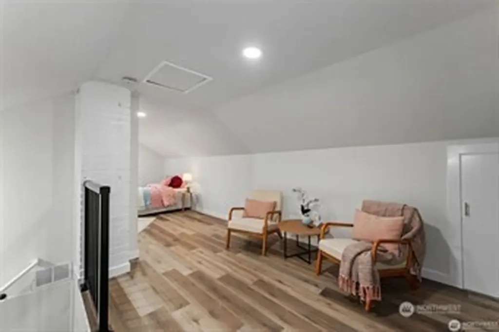 866 NW Karkainen Lane Poulsbo WA 98370