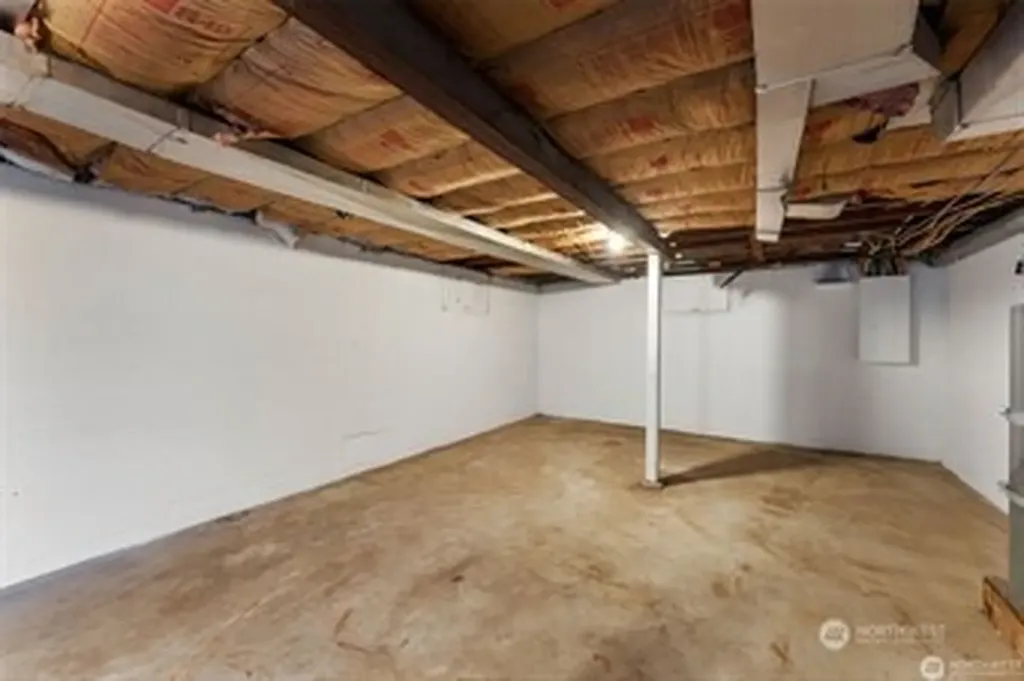 866 NW Karkainen Lane Poulsbo WA 98370