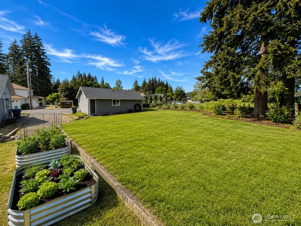 866 NW Karkainen Lane Poulsbo WA 98370