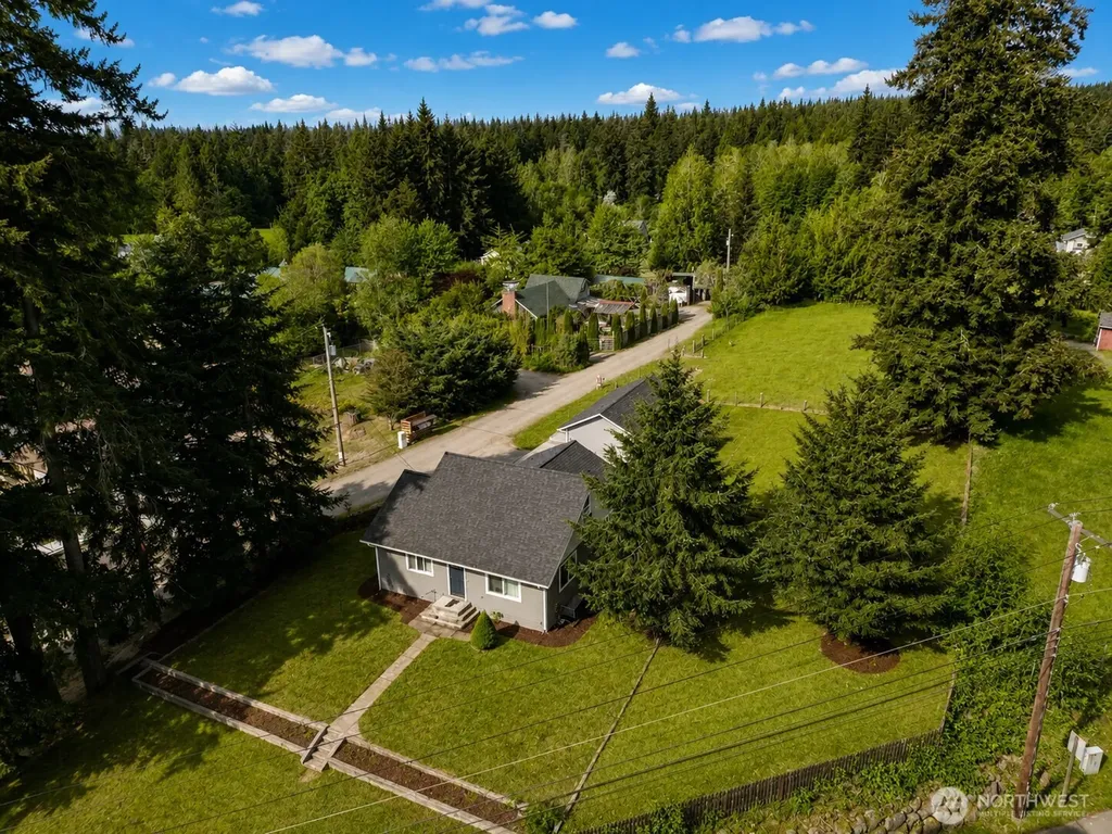 866 NW Karkainen Lane Poulsbo WA 98370