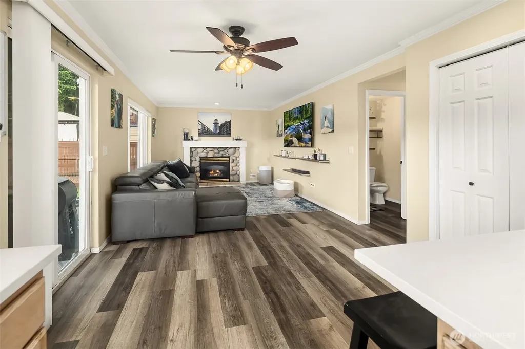 1216 200th Avenue E Lake Tapps WA 98391