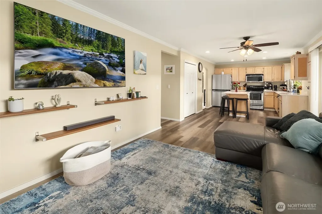 1216 200th Avenue E Lake Tapps WA 98391