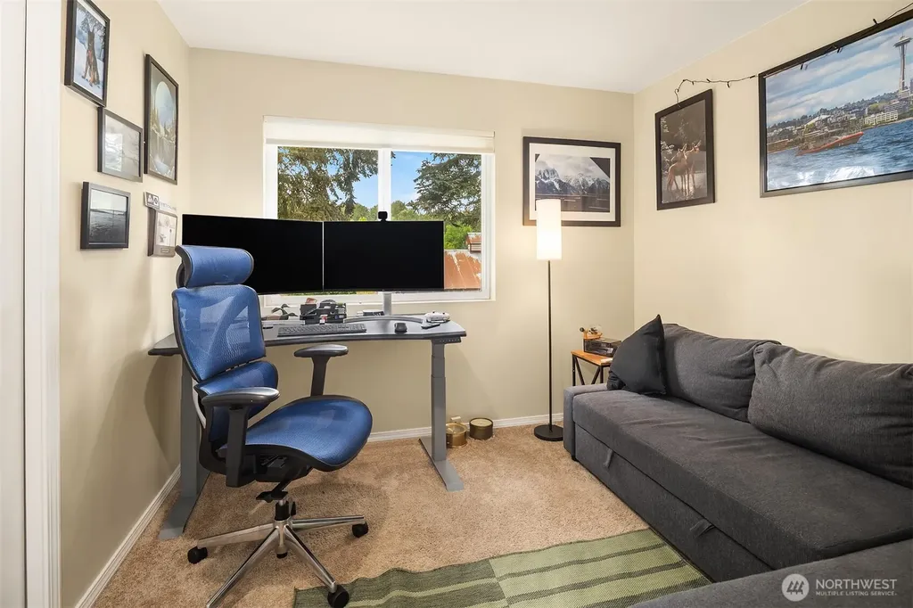 1216 200th Avenue E Lake Tapps WA 98391