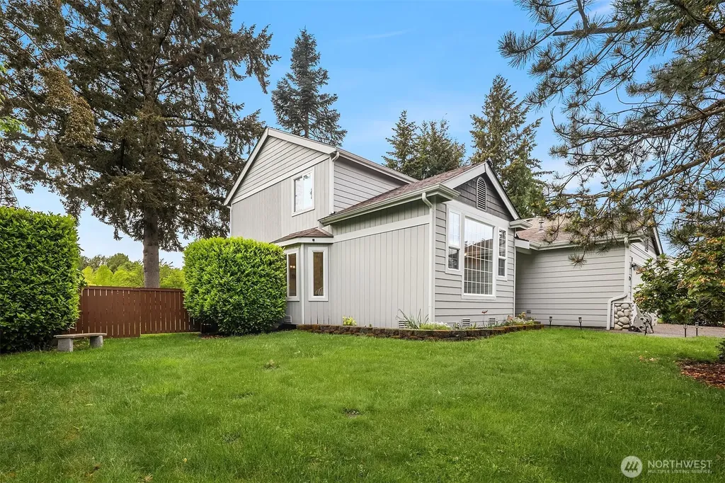 1216 200th Avenue E Lake Tapps WA 98391