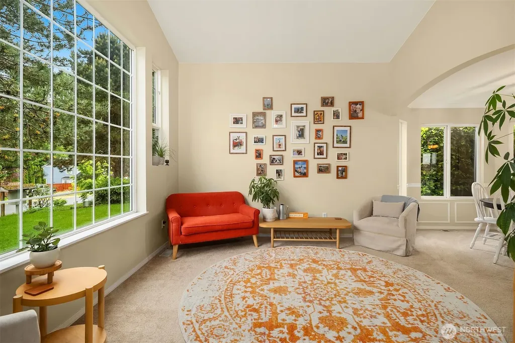 1216 200th Avenue E Lake Tapps WA 98391