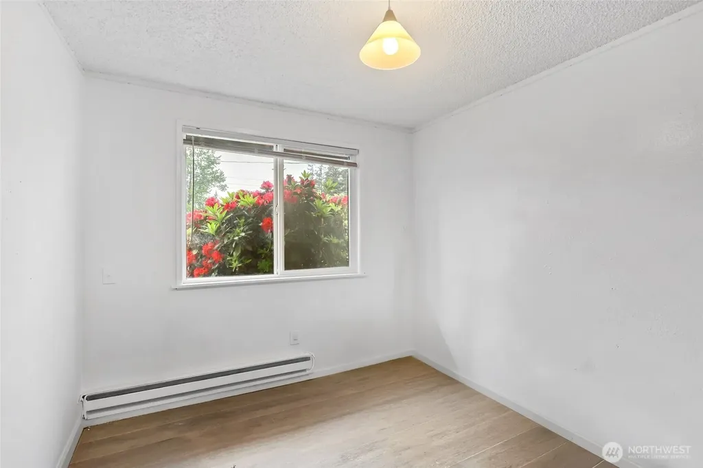 19164 Karl Place NE Poulsbo WA 98370