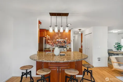500 Aloha Street Seattle WA 98109