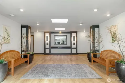 500 Aloha Street Seattle WA 98109