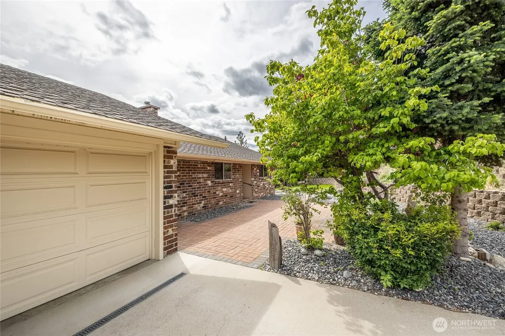 1632 Tanda Lane Wenatchee WA 98801
