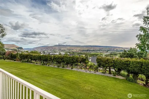 1632 Tanda Lane Wenatchee WA 98801