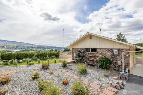 1632 Tanda Lane Wenatchee WA 98801
