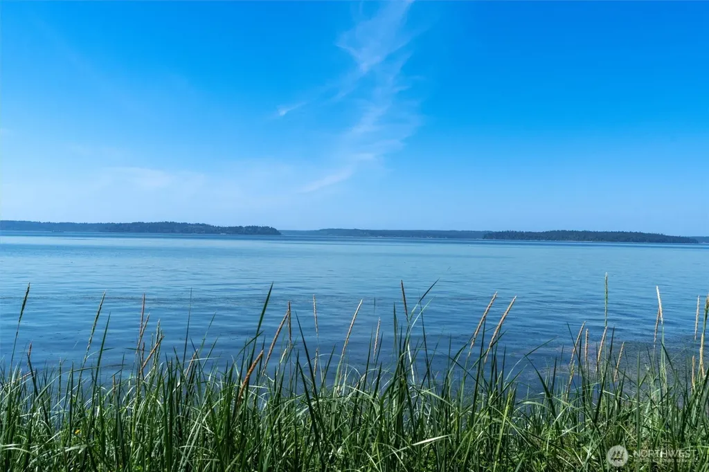 4163 Beach Drive SW Seattle WA 98116