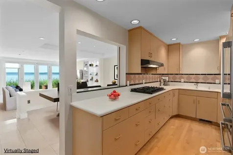 4163 Beach Drive SW Seattle WA 98116