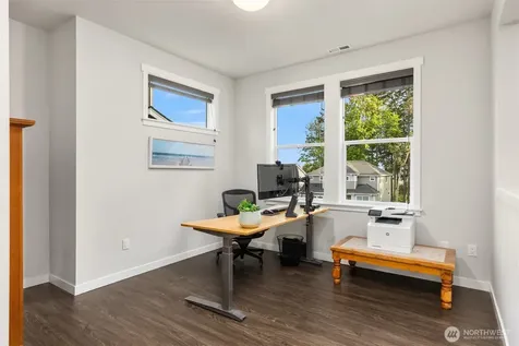 1762 NE Crystallia Court Poulsbo WA 98370