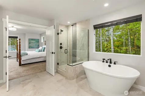 1762 NE Crystallia Court Poulsbo WA 98370