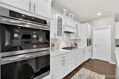 18506 128th Avenue Ct E Puyallup WA 98374