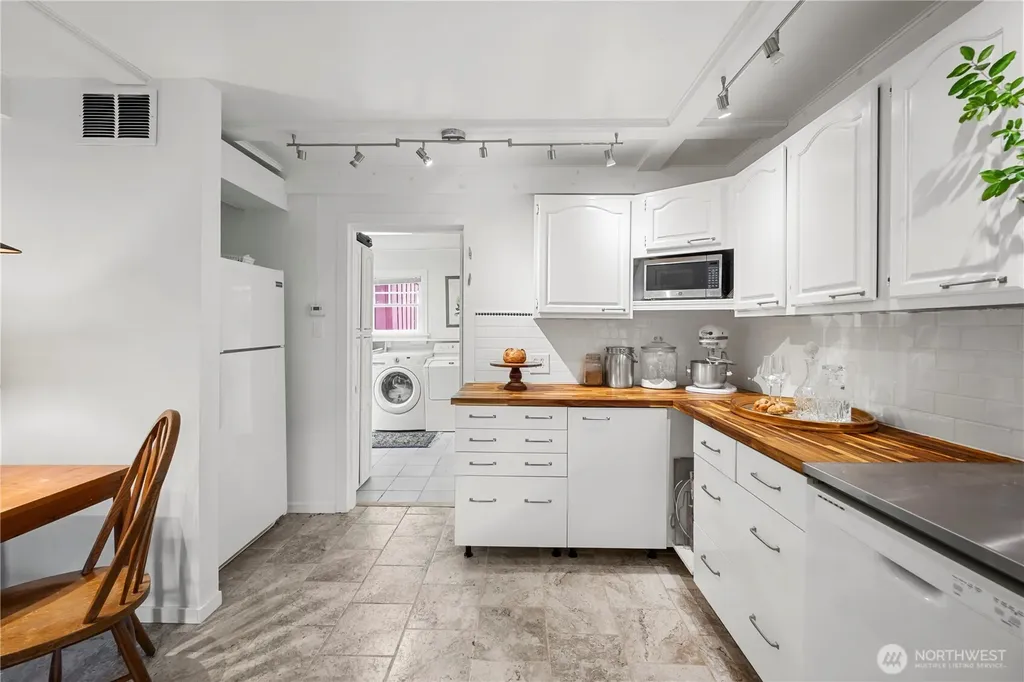 45191 Main Concrete WA 98237