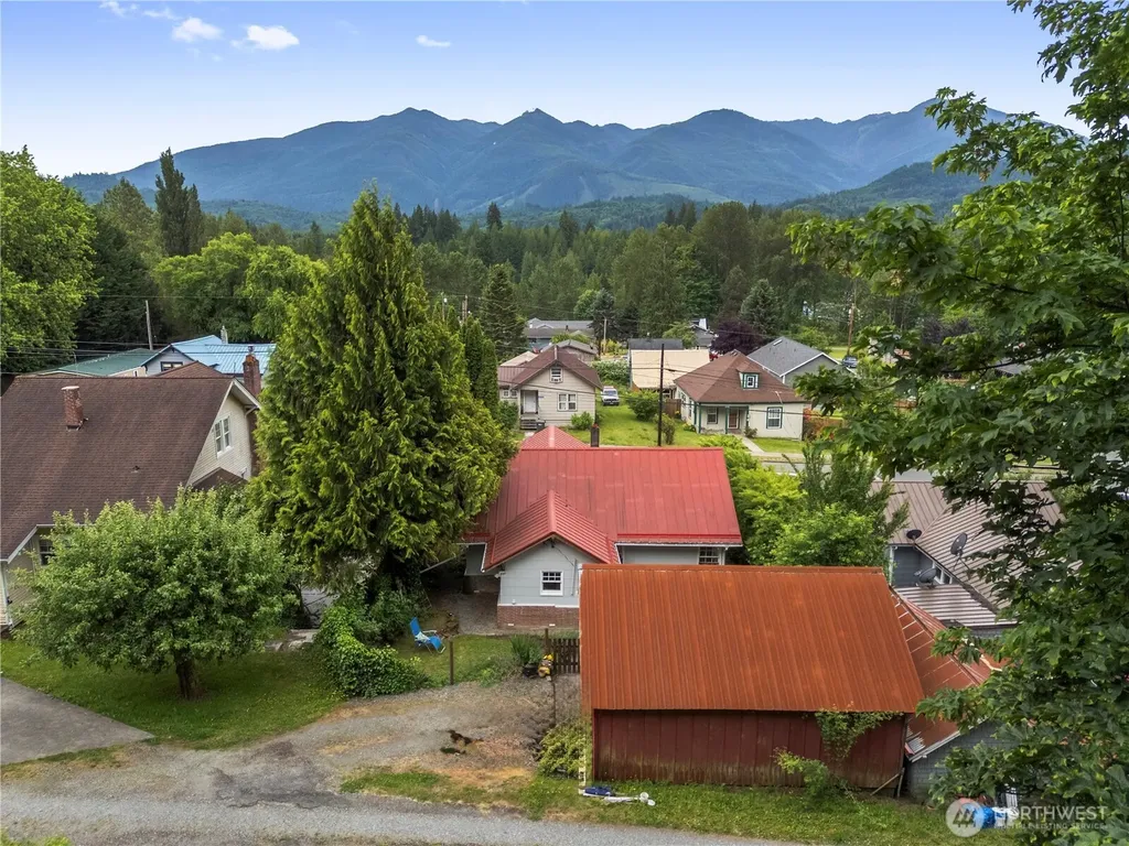 45191 Main Concrete WA 98237