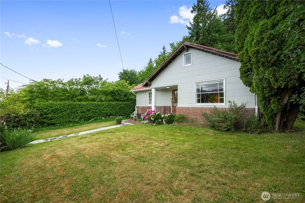 45191 Main Concrete WA 98237