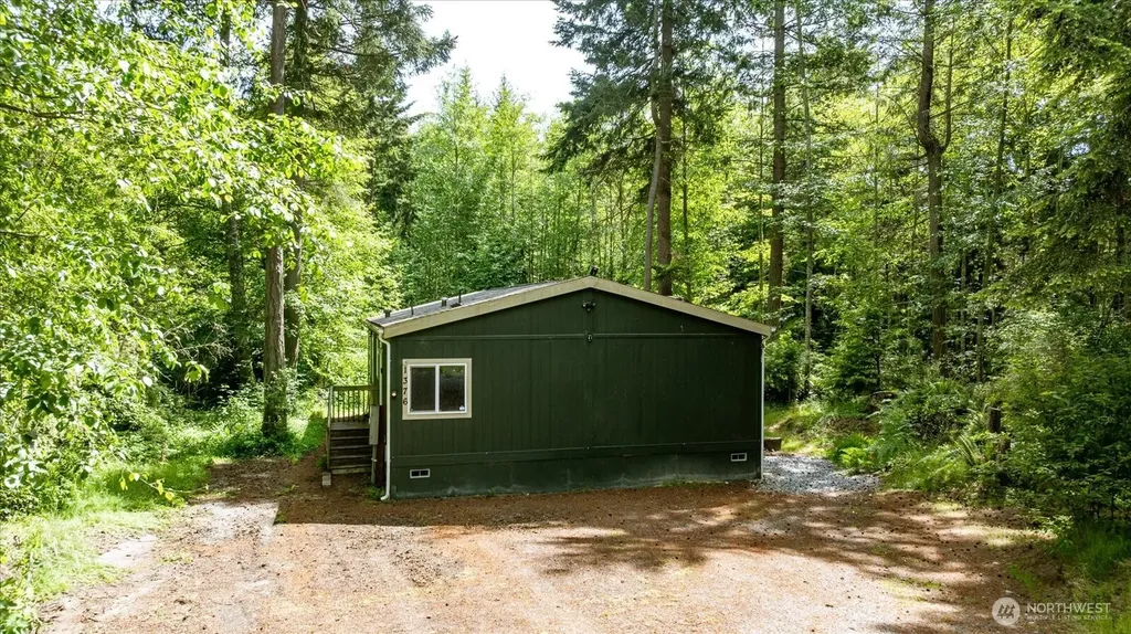 1376 Silver Lake Road Oak Harbor WA 98277