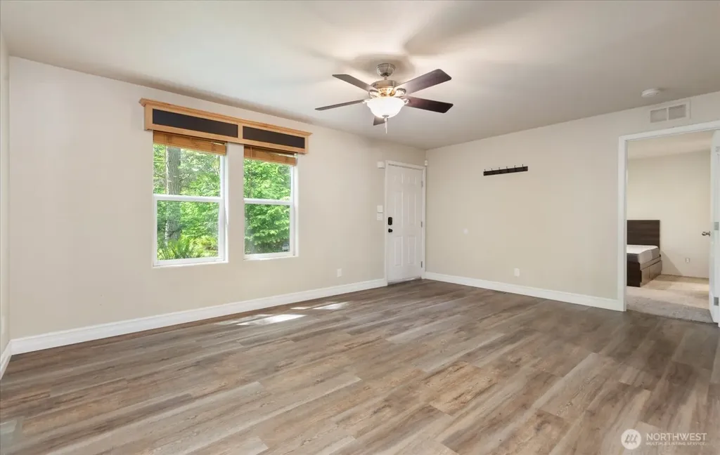 1376 Silver Lake Road Oak Harbor WA 98277