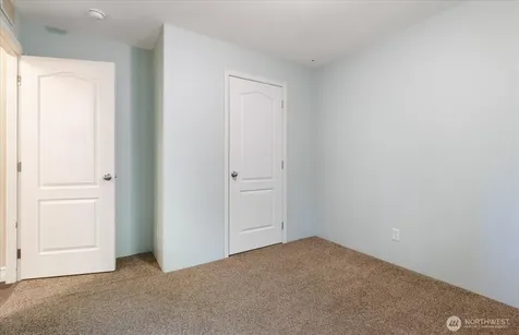 1376 Silver Lake Road Oak Harbor WA 98277