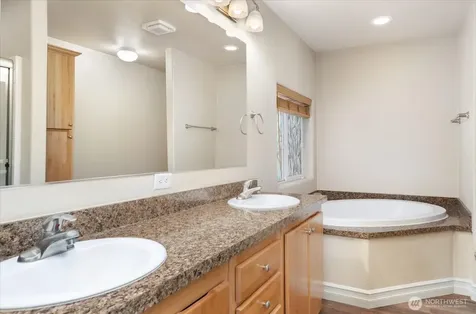 1376 Silver Lake Road Oak Harbor WA 98277