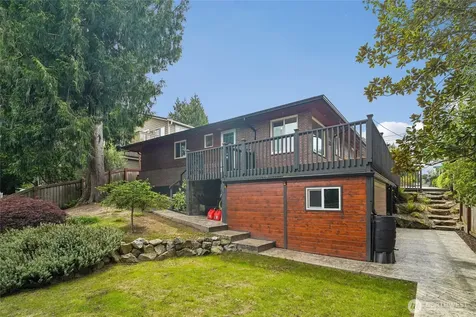 4208 SW Roxbury Street Seattle WA 98136