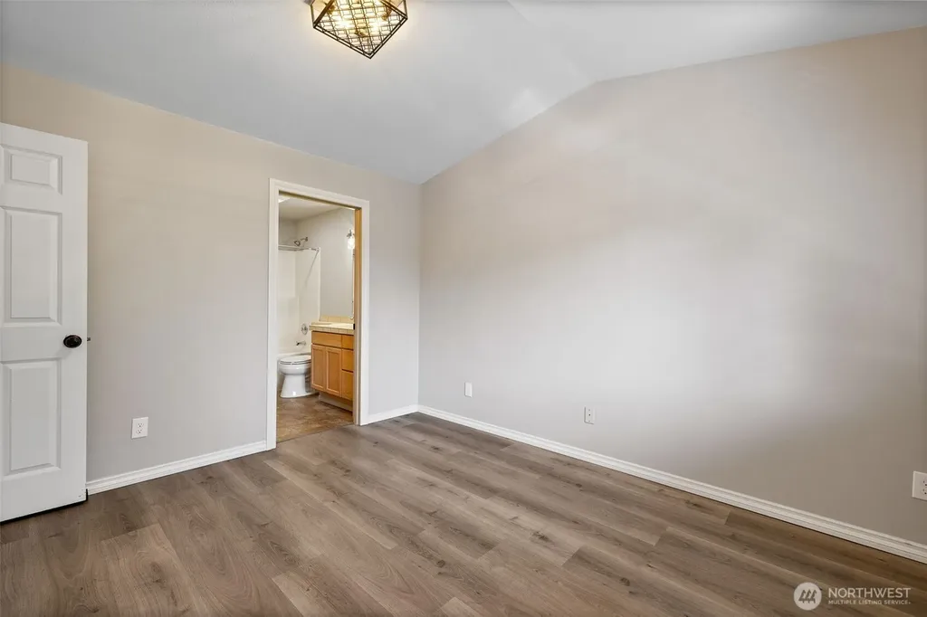 14819 29th Avenue W Lynnwood WA 98087