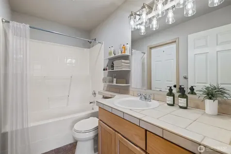 14819 29th Avenue W Lynnwood WA 98087
