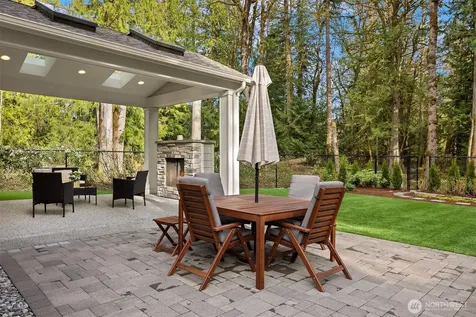23959 NE 25th Street Sammamish WA 98074